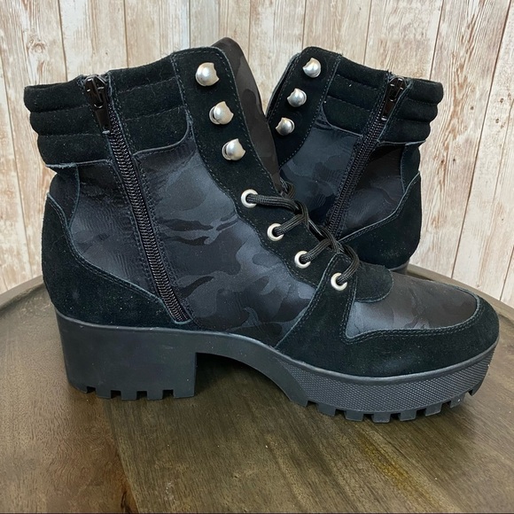 Steve Madden Greater Camo Platform Combat Ankle Boots Size 10 Women - Picture 7 of 10